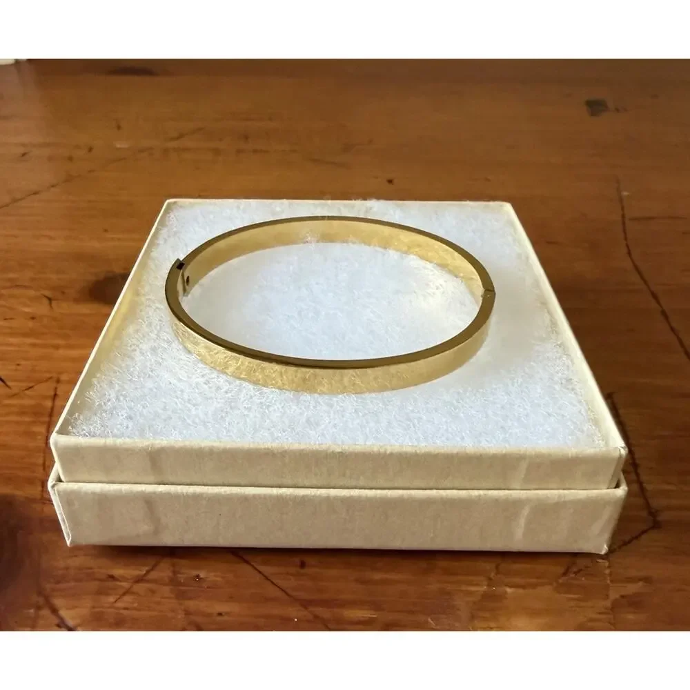 Gold Tone Hinged Bangle Bracelet Minimalist Stackable Classic Modern Jewelry